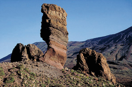 Fotografía del Roque Cinchado en las Cañadas del Teide