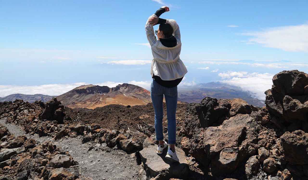 Guided tour to the Pico Viejo viewpoint on Mount Teide
